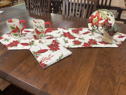 Amish made table runners and potholders