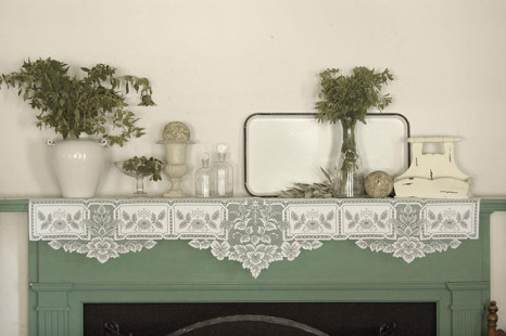 Heritage lace mantel scarf